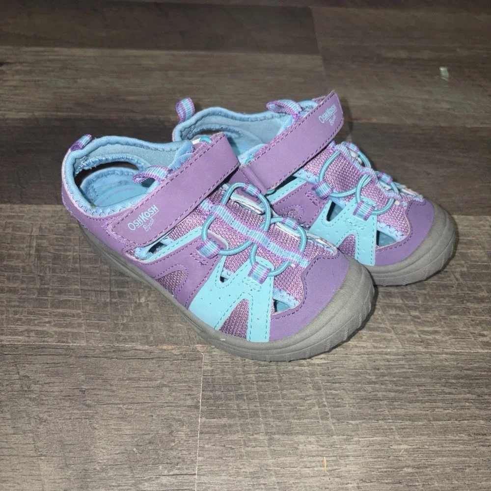 Oshkosh Toddler Play Beach Hiking Camping Sandals Size 9 Purple